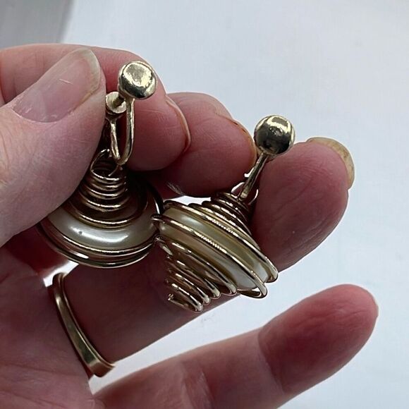Vintage spiral faux  pearl MCM earrings. - Picture 4 of 6